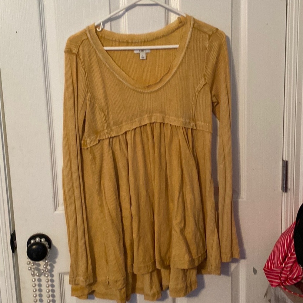 True Craft long sleeve blouse